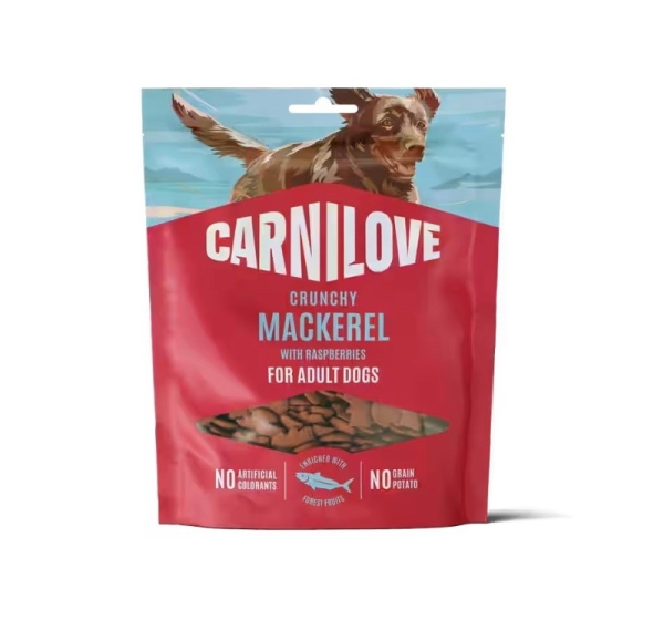 CARNILOVE Crunchy Mackerel with raspberries - dog treat - 200g